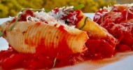 italian-stuffed-shells-with-ricotta-cheese image