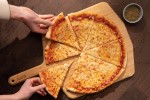 new-york-style-pizza-dough-recipe-ooni-usa image