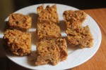 peanut-butter-corn-flakes-bars-recipe-yummy-tummy image