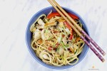 vegetable-chow-mein-vegan-authentic-flavours-the-cheeky image