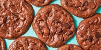 how-to-make-flourless-fudge-cookies-delish image