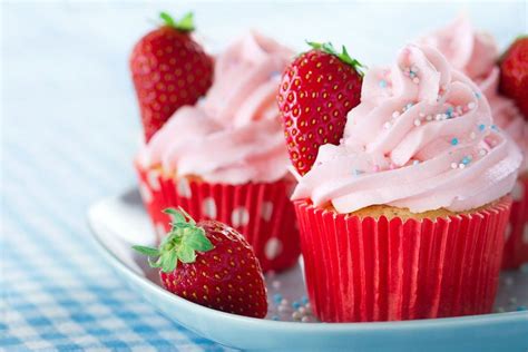 how-to-make-easy-strawberry-frosting-taste-of-home image