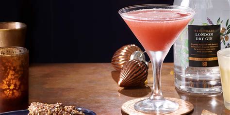 mistletoe-martini-co-op image
