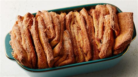 cinnamon-browned-butter-pull-apart-loaf image