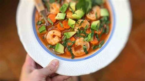 easy-caldo-de-camaron-shrimp-soup-simple-tasty-good image