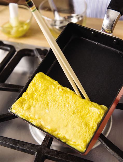 how-to-make-tamagoyaki-like-masaharu-morimoto image