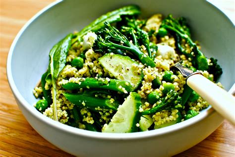 greens-and-grain-salad-with-sorrel-and-sunflower-seed image
