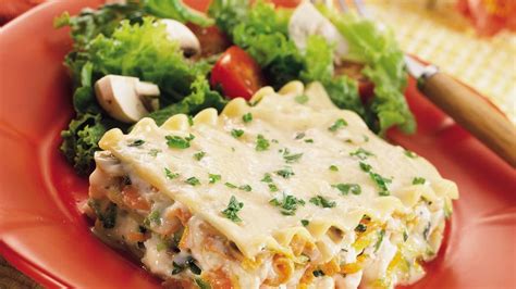 shortcut-vegetable-lasagna-recipe-pillsburycom image