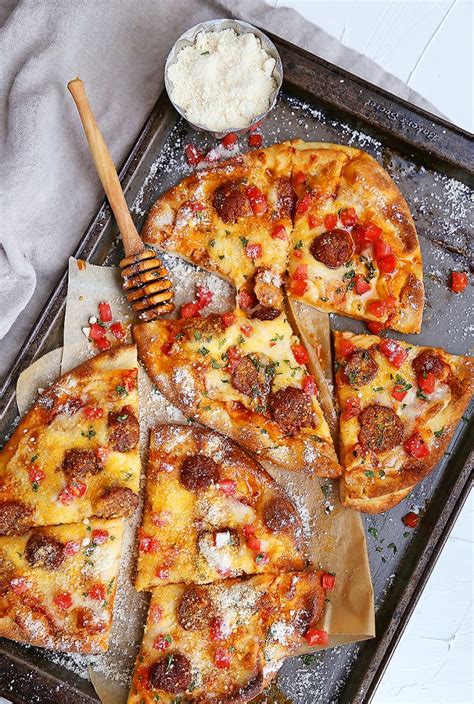 meatball-flatbread-pizzas-the-comfort-of-cooking image