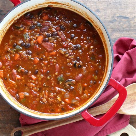 vegetarian-chili-with-red-lentils-healthy-ideas-place image