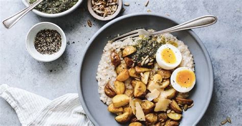 17-savory-oatmeal-recipes-for-breakfast-purewow image