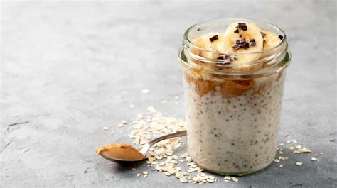 7-tasty-and-healthy-overnight-oats image
