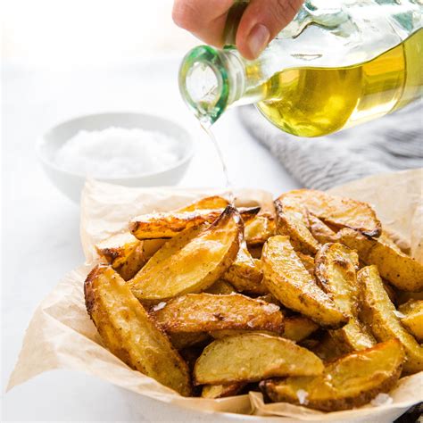 crispy-salt-and-vinegar-potato-wedges-the-busy-baker image