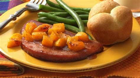 ham-and-fruit-skillet-recipe-pillsburycom image