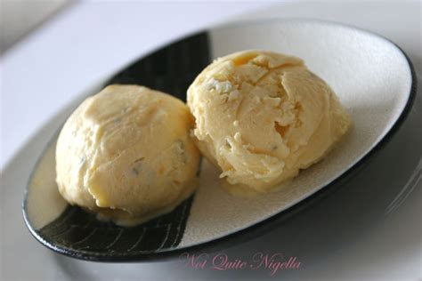 gorgonzola-blue-cheese-ice-cream-inspired-by image