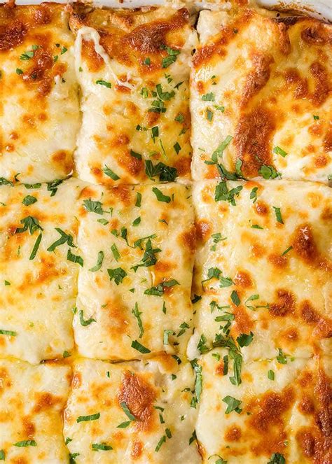 white-chicken-lasagna-recipetin-eats image
