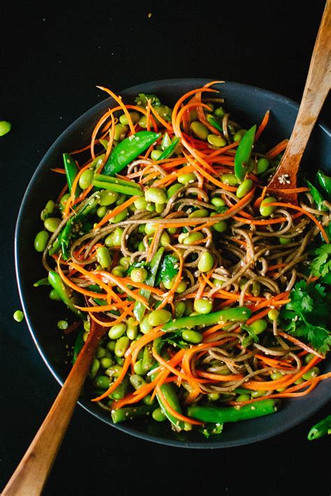 sugar-snap-pea-and-carrot-soba-noodles-cookie-and image