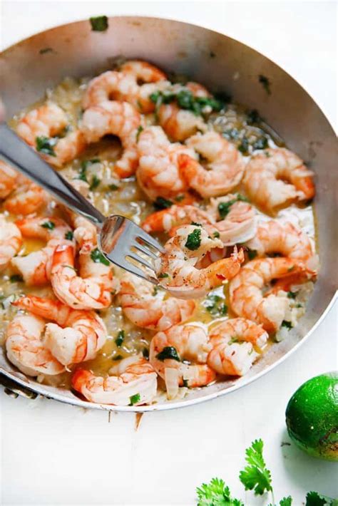 20-minute-tequila-lime-shrimp-lexis-clean-kitchen image