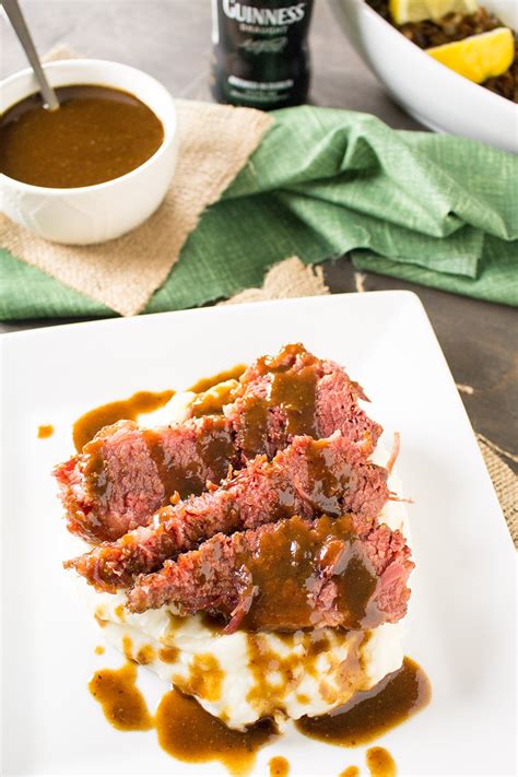 guinness-corned-beef-and-cabbage-chili image