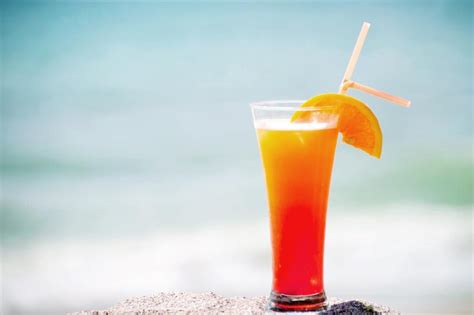 18-tropical-drink-recipes-that-taste-like-a-vacation image