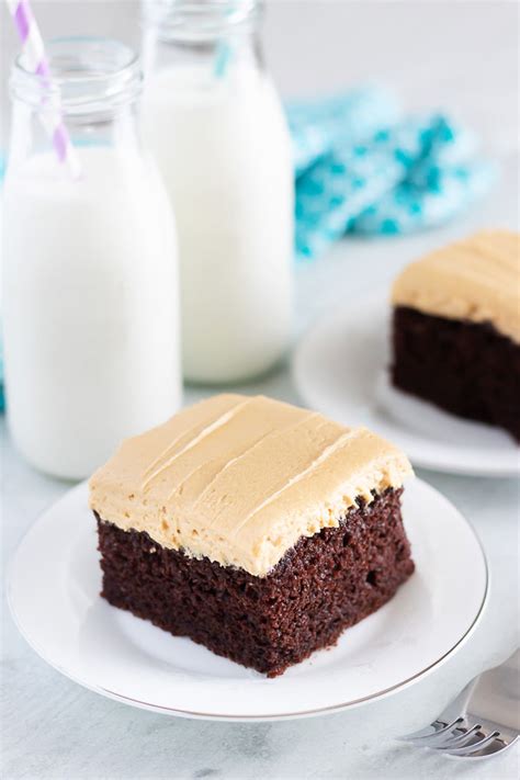 chocolate-cake-with-peanut-butter-frosting-bunnys image