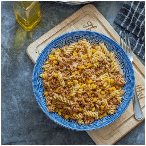 tuna-and-sweet-corn-pasta-that-girl-cooks-healthy image