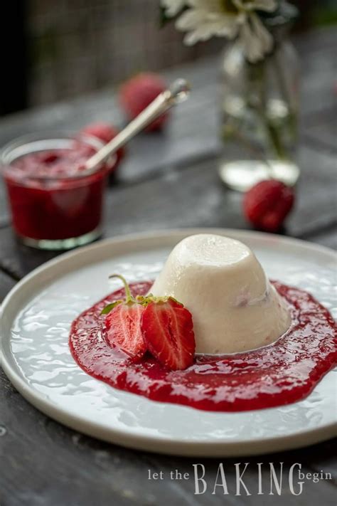 panna-cotta-with-strawberry-sauce-let-the-baking-begin image