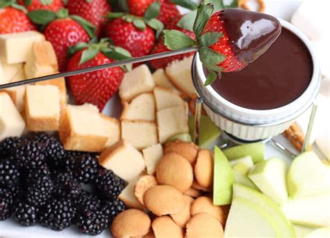 best-ever-chocolate-fondue-recipe-the-secret-to-the image