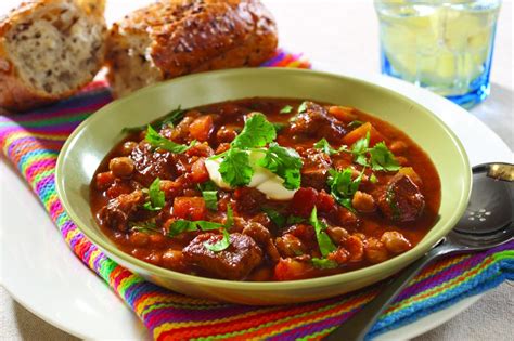 moroccan-style-lamb-and-chickpea-soup-healthy-food image