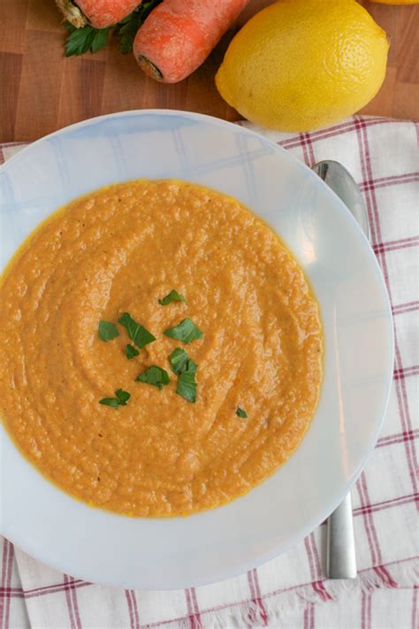curried-carrot-cauliflower-soup-hip-foodie-mom image