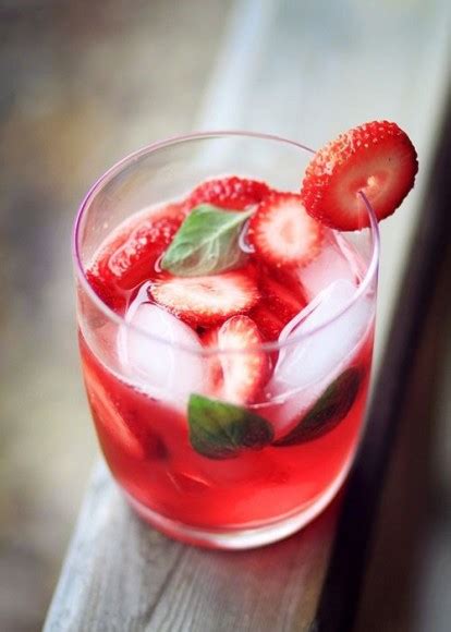 strawberry-basil-iced-tea-upper-lakes-foods image