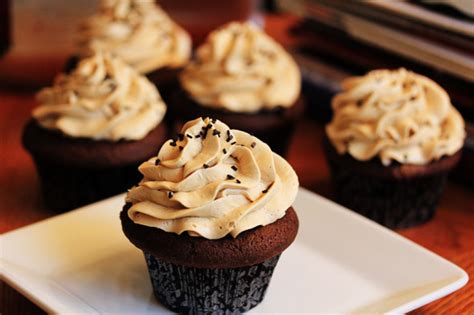 chocolate-mocha-cupcakes-with-espresso-buttercream image