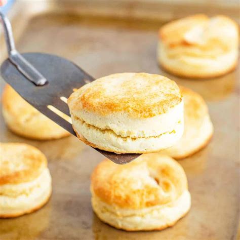 2-ingredient-cream-biscuits-video-the-country-cook image
