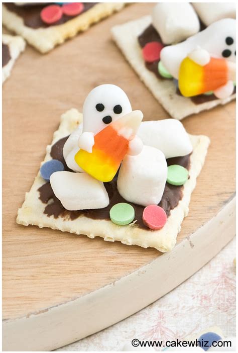 easy-ghost-cookies-no-bake-cakewhiz image