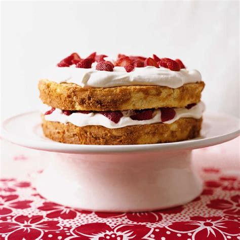 strawberry-shortcake-with-star-anise-sauce image