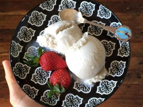 coconut-vanilla-vegan-ice-cream-by-ashleighbridget-a image