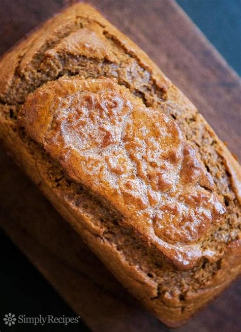 10-best-sweet-molasses-bread image
