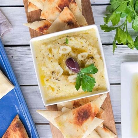 the-best-skordalia-greek-garlic-spread-alekas-get image