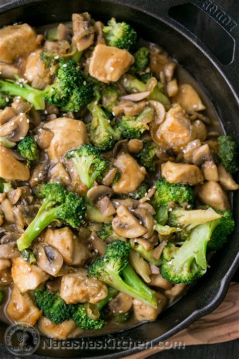 chicken-broccoli-and-mushroom-stir-fry-tasty-kitchen image