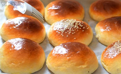 sweet-and-fluffy-dinner-rolls-sisi-jemimah image