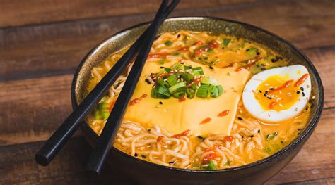 5-cheesy-ramen-recipes-with-tons-of-flavor-mikes image