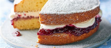victoria-sandwich-cake-the-great-british-bake-off image