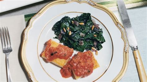 pan-seared-polenta-with-spicy-tomato-basil-sauce image