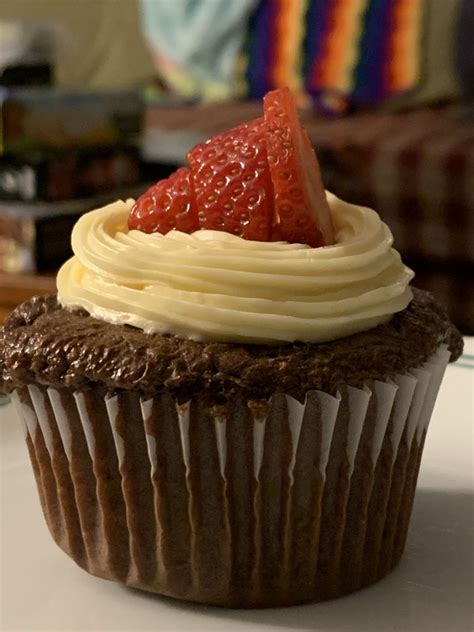 7-strawberry-chocolate-cake image