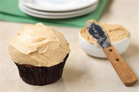 molasses-buttercream-frosting-woodland-foods image