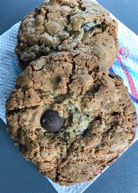 crushed-bran-flakes-buffalo-chip-cookies-cookie-madness image