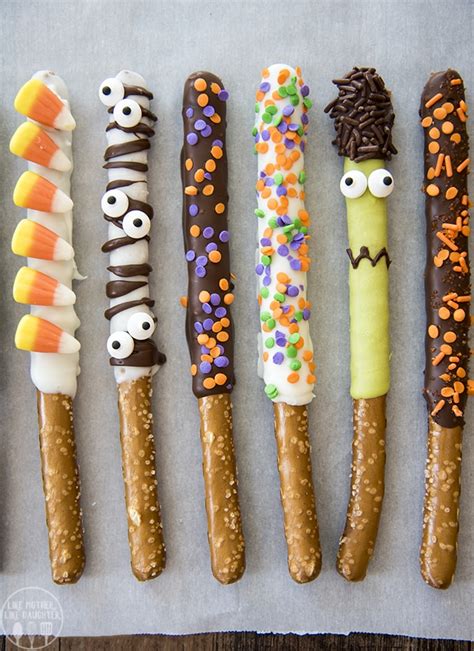 chocolate-covered-halloween-pretzels-like-mother image