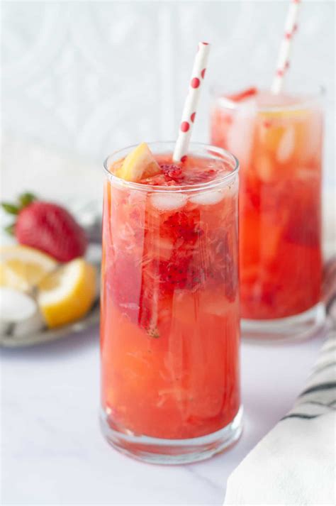 sparkling-hard-strawberry-lemonade-hungry-foodie image