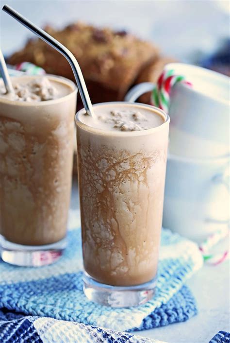 3-ingredient-peppermint-mocha-frappe-yay-for-food image