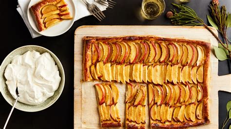 this-brilliant-thanksgiving-apple-tart-only-needs-3 image